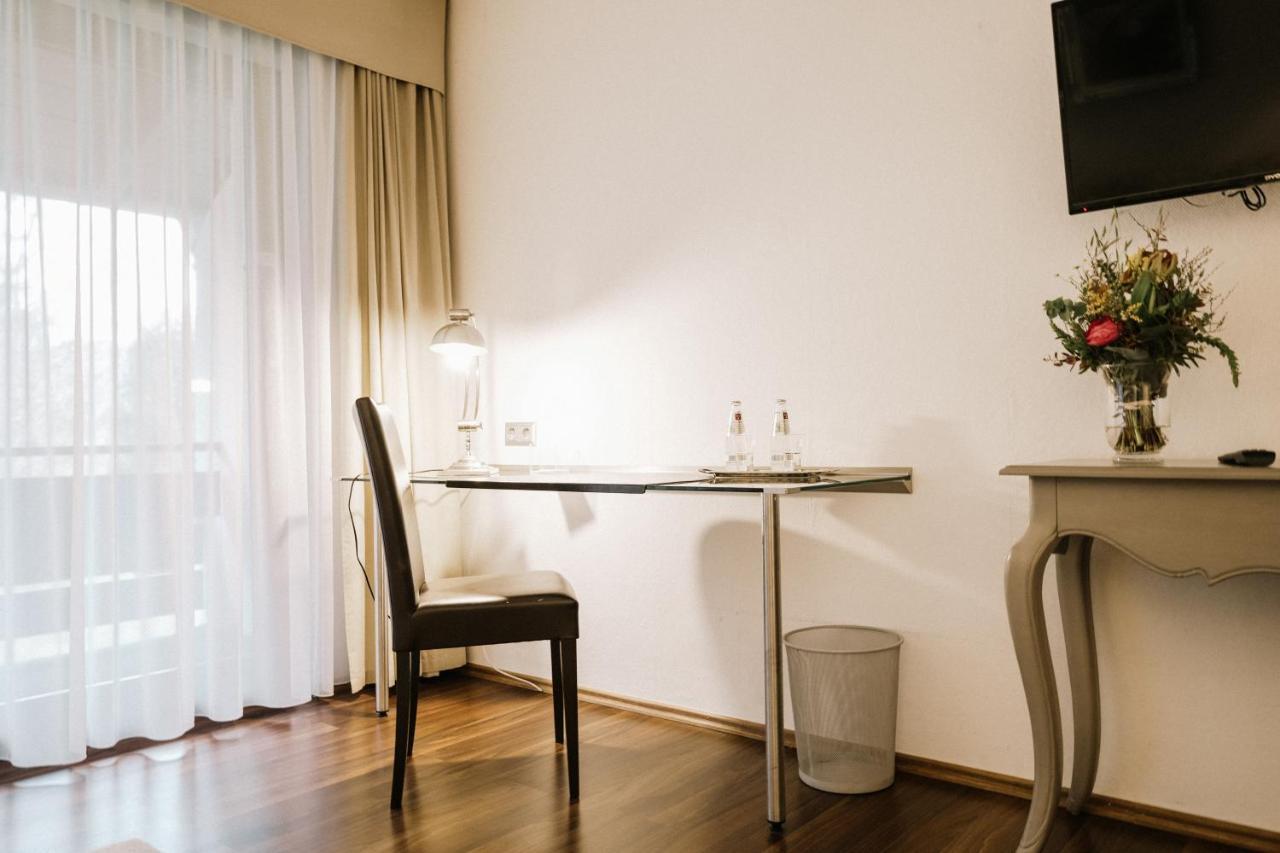 Landhotel Waldhaus Laubach  Eksteriør billede
